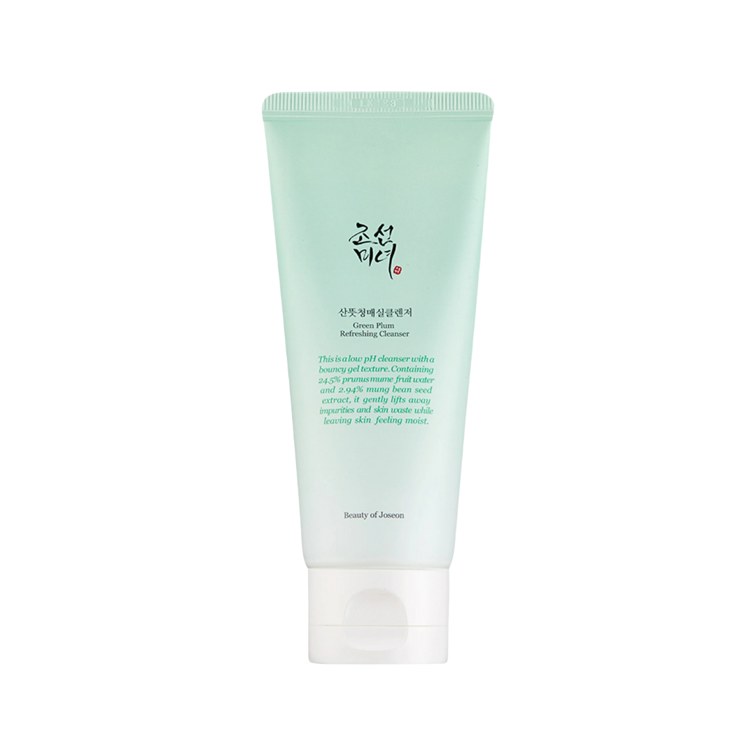 Green Plum Refreshing Cleanser